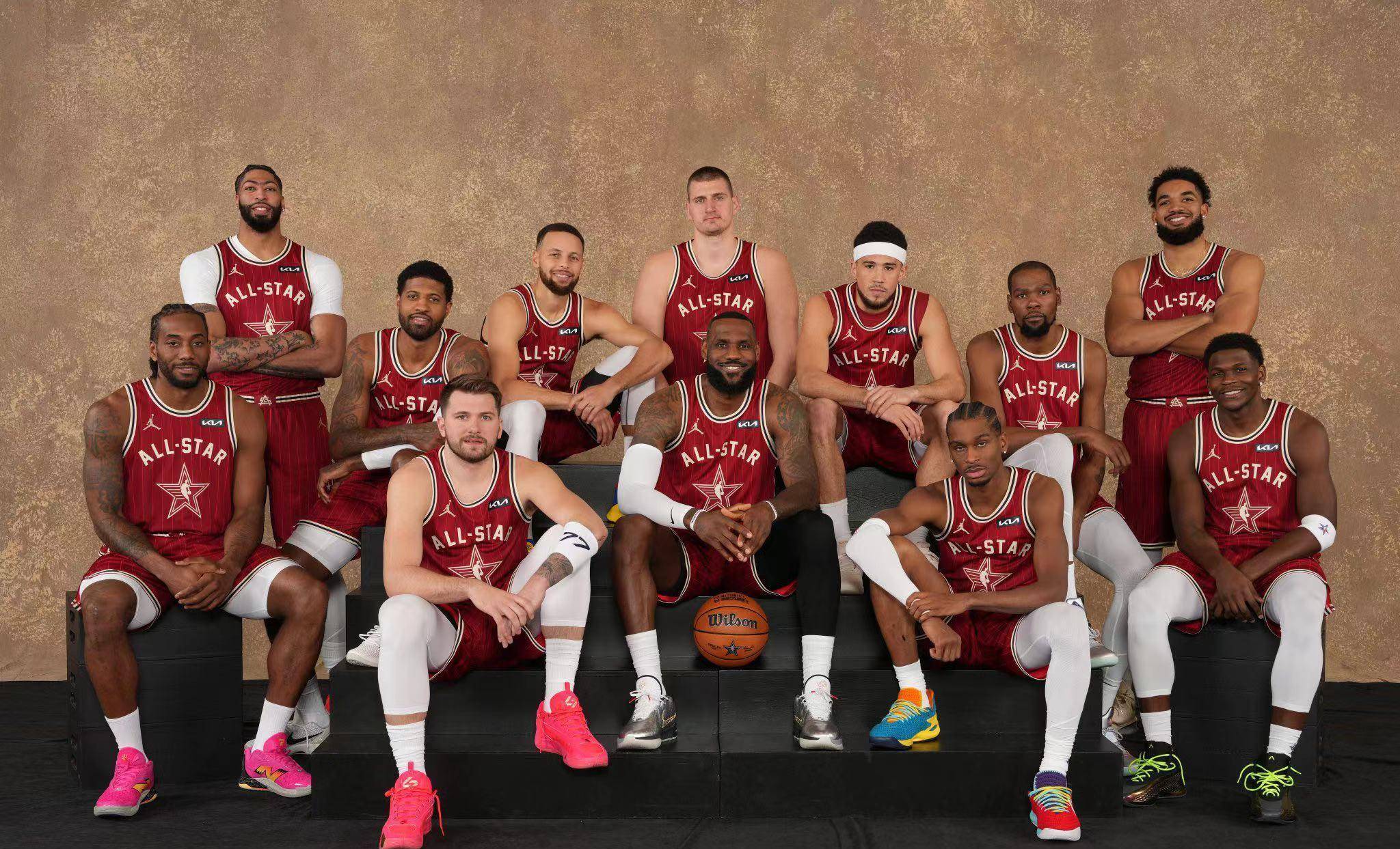 开元娱乐体育 - JackeyLove迎来七赛季高光表现，加拿大队球迷沸腾！